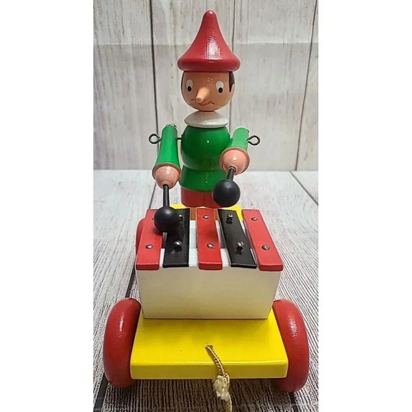 Vintage Unbranded Wooden Pinocchio Pull Toy Figure Yellow Red Green 7.5" - Picture 2 of 8